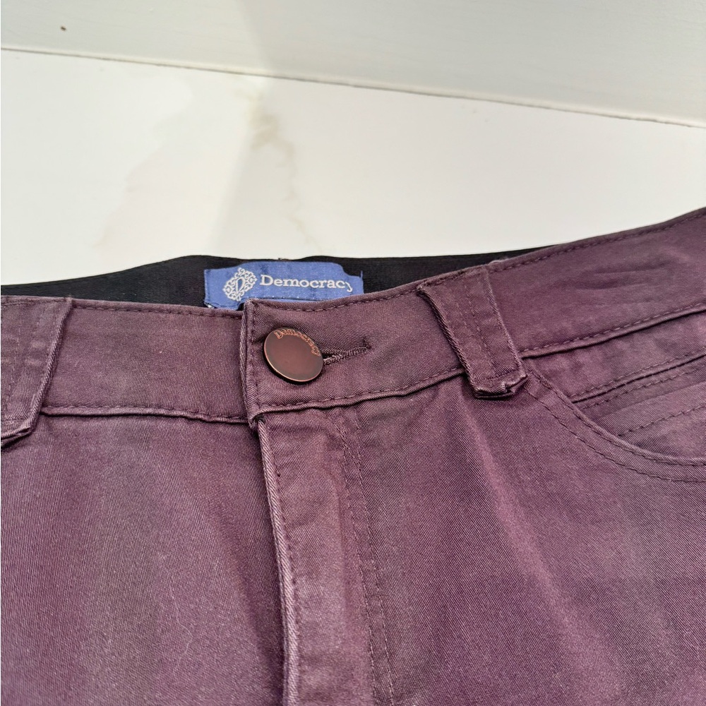 Democracy wine colored jeans size 10